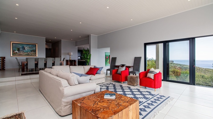 5 Bedroom Property for Sale in Pezula Private Estate Western Cape